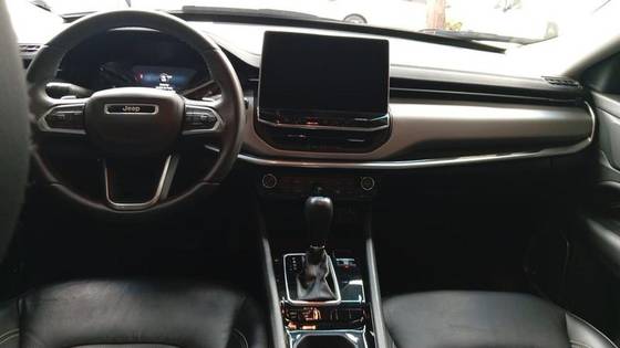 JEEP COMPASS 1.3 T270 TURBO FLEX LONGITUDE AT6